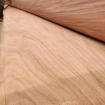 合板のための0.15-0.3mmの自然な木製の回転式切口PQのベニヤ シート