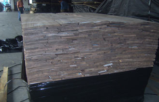 家具のためのクルミの木製のベニヤ