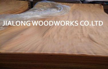 Gurjan の木製の回転式切口の合板のための自然な表面ベニヤ シート